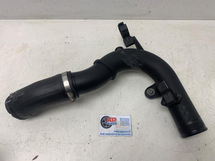 Gebruikte Intercooler Buis Audi A3 Limousine (8VS/8VM) 2.0 TFSI 16V Prijs € 49,99 Margeregeling aangeboden door AP Auto's