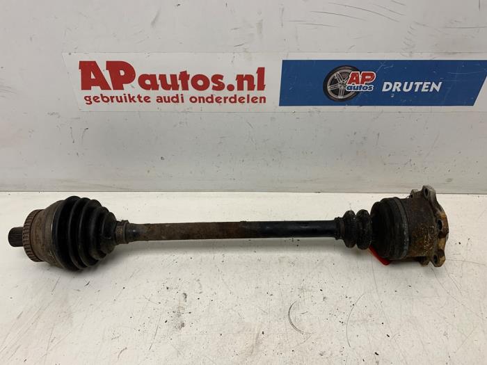 Gebruikte Steekas rechts-voor Audi A4 Avant (B7) 2.5 TDI V6 24V Prijs € 49,99 Margeregeling aangeboden door AP Auto's