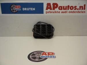 Gebruikte Bumper Rooster Audi A3 (8L1) 1.6 Prijs € 24,99 Margeregeling aangeboden door AP Auto's