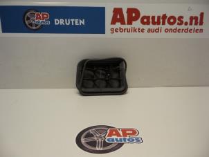 Gebruikte Bumper Rooster Audi A3 (8L1) 1.6 Prijs € 24,99 Margeregeling aangeboden door AP Auto's