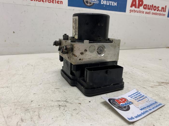 Gebruikte ABS Pomp Opel Combo 1.3 CDTI 16V ecoFlex Prijs € 90,74 Inclusief btw aangeboden door AP Auto's