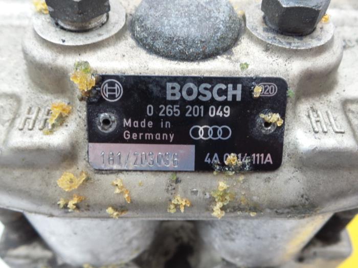 Gebruikte ABS Pomp Audi 100 (C4) 2.8 E Prijs € 64,99 Margeregeling aangeboden door AP Auto's