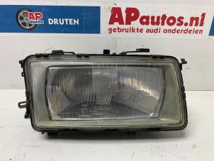 Gebruikte Koplamp rechts Audi 80 (B3) 1.8 i Prijs € 24,99 Margeregeling aangeboden door AP Auto's