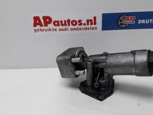 Gebruikte Oliefilterhuis Audi S8 (D2) S8 4.2 V8 32V Prijs € 19,99 Margeregeling aangeboden door AP Auto's