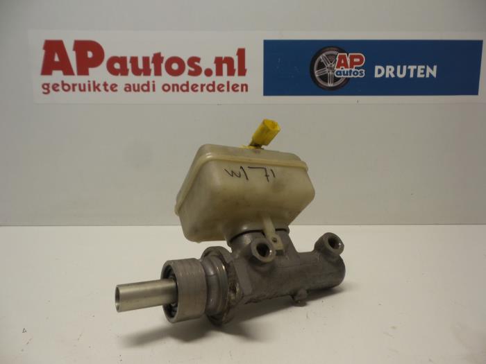 Gebruikte Hoofdremcilinder Audi A3 (8L1) 1.9 TDI 90 Prijs € 14,99 Margeregeling aangeboden door AP Auto's