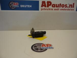 Gebruikte Koplampsproeier pomp Audi A3 Prijs € 35,00 Margeregeling aangeboden door AP Autos