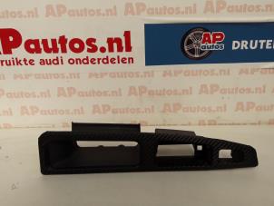 Gebruikte Carrosserielijst Audi A8 (D2) 2.8 V6 30V Prijs € 19,99 Margeregeling aangeboden door AP Autos