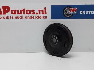 Gebruikte Poelie Krukas Audi A6 (C6) 3.2 V6 24V FSI Prijs € 19,99 Margeregeling aangeboden door AP Autos