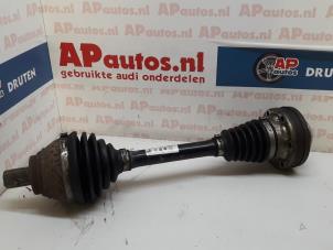 Gebruikte Aandrijfas links-voor Audi A3 (8P1) 2.0 TDI 16V Prijs € 50,00 Margeregeling aangeboden door AP Autos