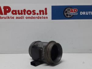 Gebruikte Luchtmassameter Audi A6 Avant (C5) 2.5 TDI V6 24V Prijs € 19,99 Margeregeling aangeboden door AP Autos