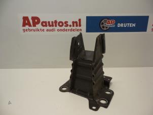 Gebruikte Bumpersteun links-voor Audi A3 (8P1) 2.0 16V FSI Prijs € 40,00 Margeregeling aangeboden door AP Autos