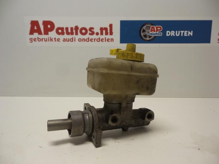 Gebruikte Hoofdremcilinder Audi A3 (8L1) 1.9 TDI 90 Prijs € 14,99 Margeregeling aangeboden door AP Auto's