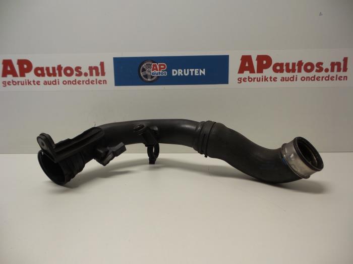 Gebruikte Intercooler Buis Audi A4 Avant (B6) 1.9 TDI PDE 130 Prijs € 24,99 Margeregeling aangeboden door AP Auto's