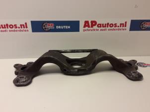 Gebruikte Versnellingsbak Steun Audi A4 Prijs € 24,99 Margeregeling aangeboden door AP Auto's