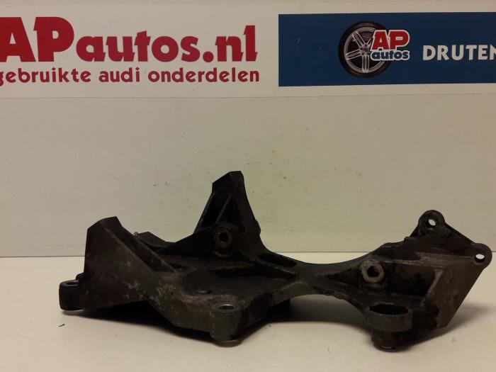 Gebruikte Dynamosteun boven Audi A2 (8Z0) 1.4 TDI Prijs € 19,99 Margeregeling aangeboden door AP Auto's