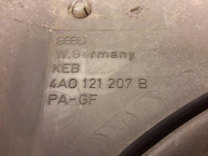 Fan Radiateur van een Audi 100 (C4) 2.3 E 5E 1994