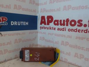 Gebruikte Telefoon Module Audi A4 Avant (B6) 2.5 TDI 155 24V Prijs € 49,99 Margeregeling aangeboden door AP Autos