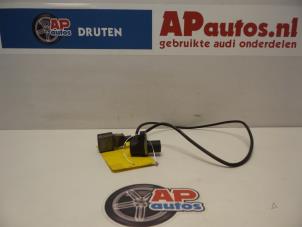 Gebruikte BDP Sensor Audi A6 Avant (C5) 2.5 TDI V6 24V Prijs € 19,99 Margeregeling aangeboden door AP Autos