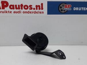 Gebruikte Toeter Audi A6 Avant (C5) 1.8 Turbo 20V Prijs € 14,99 Margeregeling aangeboden door AP Autos