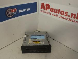 Gebruikte CD Wisselaar Audi A4 Avant (B6) 2.5 TDI 24V Prijs € 45,00 Margeregeling aangeboden door AP Autos