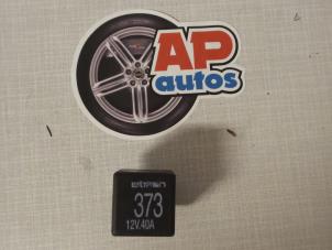 Gebruikte Relais Audi A6 Avant Quattro (C5) 2.5 TDI V6 24V Prijs € 19,99 Margeregeling aangeboden door AP Autos