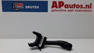 Gebruikte Ruitenwis Schakelaar Audi A6 Avant Quattro (C5) 2.5 TDI V6 24V Prijs € 20,00 Margeregeling aangeboden door AP Autos