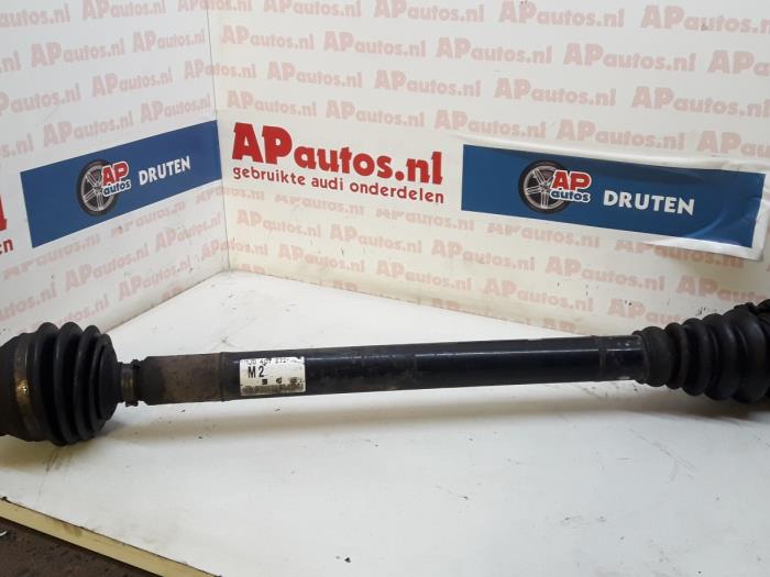 Gebruikte Steekas rechts-voor Audi A3 (8L1) 1.9 TDI 90 Prijs € 24,99 Margeregeling aangeboden door AP Auto's