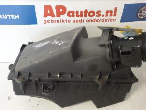 Gebruikte Luchtfilterhuis Audi A3 (8L1) 1.6 Prijs € 25,00 Margeregeling aangeboden door AP Autos