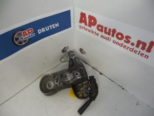 Gebruikte Motorsteun Audi A6 (C5) 2.5 TDI V6 24V Prijs € 19,99 Margeregeling aangeboden door AP Autos