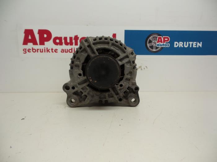 Gebruikte Alternator Audi TT (8N3) 1.8 20V Turbo Quattro Prijs € 29,99 Margeregeling aangeboden door AP Auto's