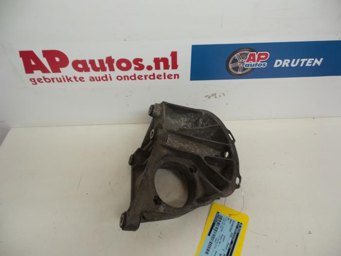Gebruikte Motorrubber Audi Cabrio (B4) 2.8 E Prijs € 19,99 Margeregeling aangeboden door AP Auto's