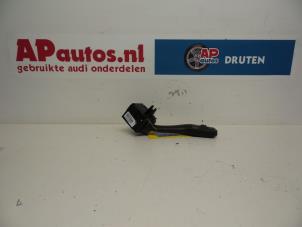 Gebruikte Schakelaar Ruitenwisser Audi A6 Quattro (C6) 3.0 TDI V6 24V Prijs € 14,99 Margeregeling aangeboden door AP Autos