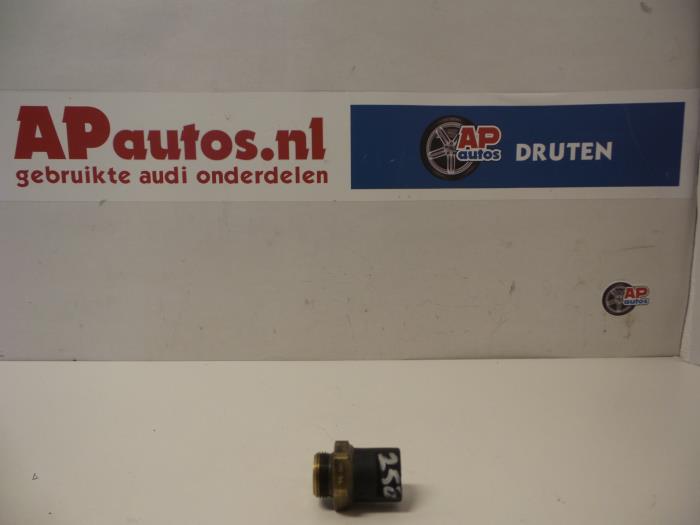 Gebruikte Radiateurtemperatuur sensor Audi Cabrio (B4) 2.8 E Prijs € 19,99 Margeregeling aangeboden door AP Auto's