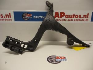 Gebruikte Bumpersteun links-achter Audi A3 (8P1) 1.9 TDI Prijs € 19,99 Margeregeling aangeboden door AP Auto's