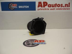Gebruikte Luchtmassameter Audi A4 (B6) 2.0 FSI 16V Prijs € 19,99 Margeregeling aangeboden door AP Auto's