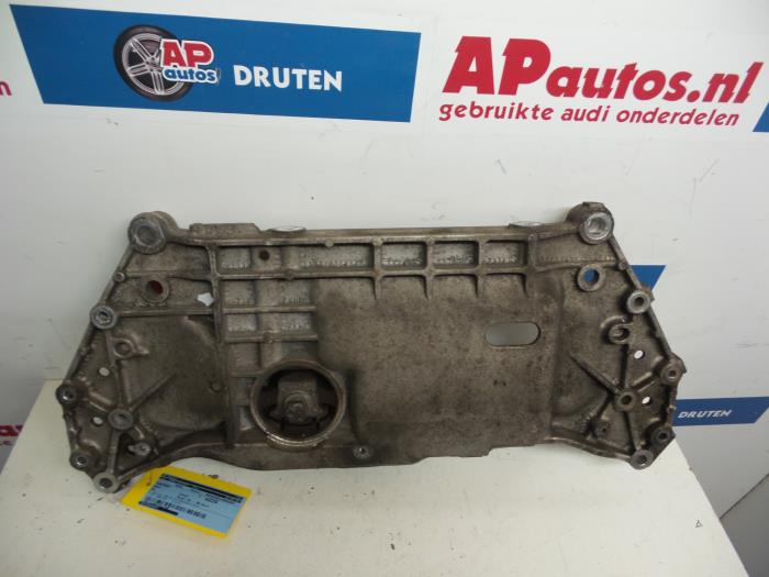 Gebruikte Subframe Audi A4 Avant (B6) 2.5 TDI 24V Prijs € 44,99 Margeregeling aangeboden door AP Auto's