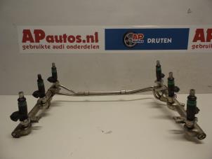 Gebruikte Injector (benzine injectie) Audi A4 Cabrio (B7) 3.0 V6 30V Prijs € 75,00 Margeregeling aangeboden door AP Autos