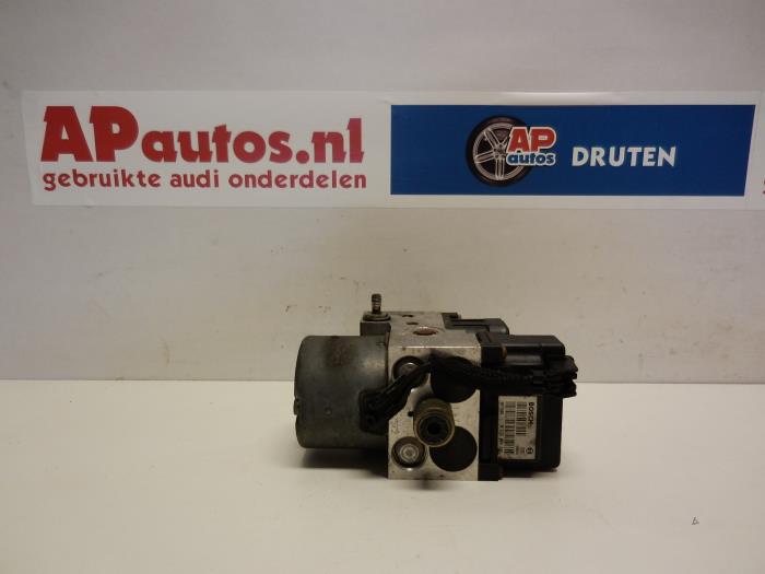 Gebruikte ABS Pomp Audi A4 (B5) 1.8 20V Prijs € 34,99 Margeregeling aangeboden door AP Auto's