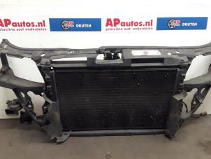 Gebruikte Frontpaneel Audi A4 Avant (B5) 1.9 TDI Prijs € 75,00 Margeregeling aangeboden door AP Auto's