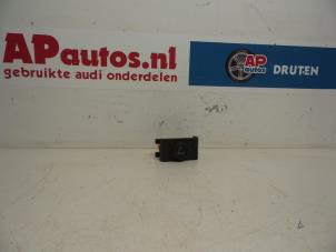 Gebruikte Aansteker Audi A4 Avant (B6) 1.9 TDI PDE 130 Prijs € 15,00 Margeregeling aangeboden door AP Autos