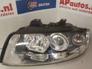 Gebruikte Koplamp links Audi A4 (B6) 1.9 TDI PDE 130 Prijs op aanvraag aangeboden door AP Auto's