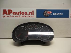 Gebruikte Tellerklok Audi A3 Sportback (8PA) 1.9 TDI Prijs € 125,00 Margeregeling aangeboden door AP Autos