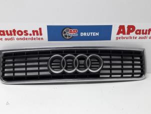 Gebruikte Grille Audi A4 Prijs € 19,99 Margeregeling aangeboden door AP Autos