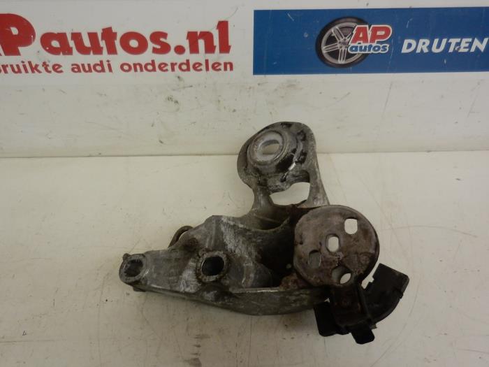 Gebruikte Motorsteun Audi A4 (B7) 2.0 TDI 16V Prijs € 19,99 Margeregeling aangeboden door AP Auto's