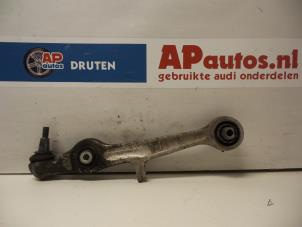 Gebruikte Draagarm onder rechts-voor Audi A4 (B7) 2.0 TDI 16V Prijs € 19,99 Margeregeling aangeboden door AP Autos