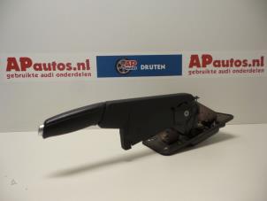 Gebruikte Handremhendel Audi A4 (B7) 2.0 TDI 16V Prijs op aanvraag aangeboden door AP Autos