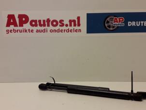 Gebruikte Gasdemperset Achterklep Audi A4 (B7) 2.0 TDI 16V Prijs € 9,99 Margeregeling aangeboden door AP Autos
