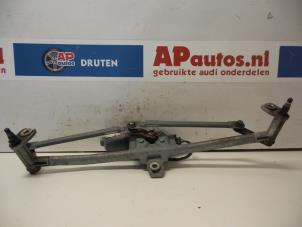 Gebruikte Ruitenwismotor + Mechaniek Audi A3 (8L1) 1.8 20V Prijs € 35,00 Margeregeling aangeboden door AP Autos