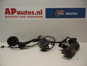 Gebruikte Kabel (diversen) Audi A4 (B8) 2.0 TDI 16V Prijs € 30,00 Margeregeling aangeboden door AP Autos
