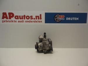 Gebruikte Servopomp Audi A6 Avant (C4) 2.6 V6 Prijs € 40,00 Margeregeling aangeboden door AP Autos